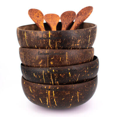 Kokosnoot bakjes met houten lepels | 4 stuks
